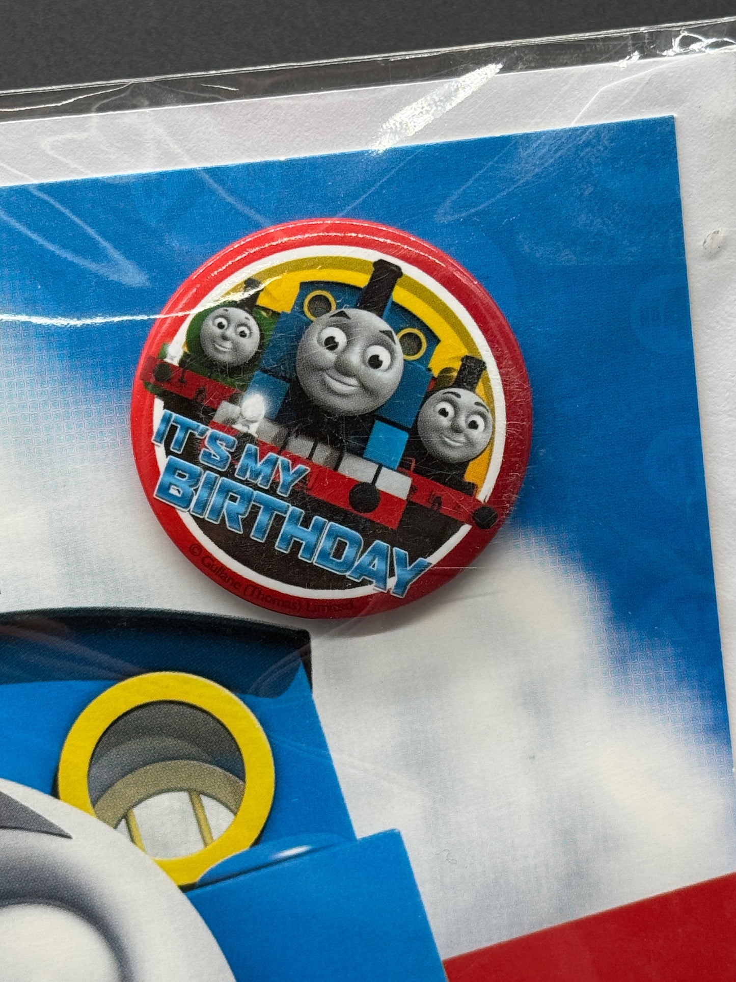 Birthday son - Thomas train card with badge