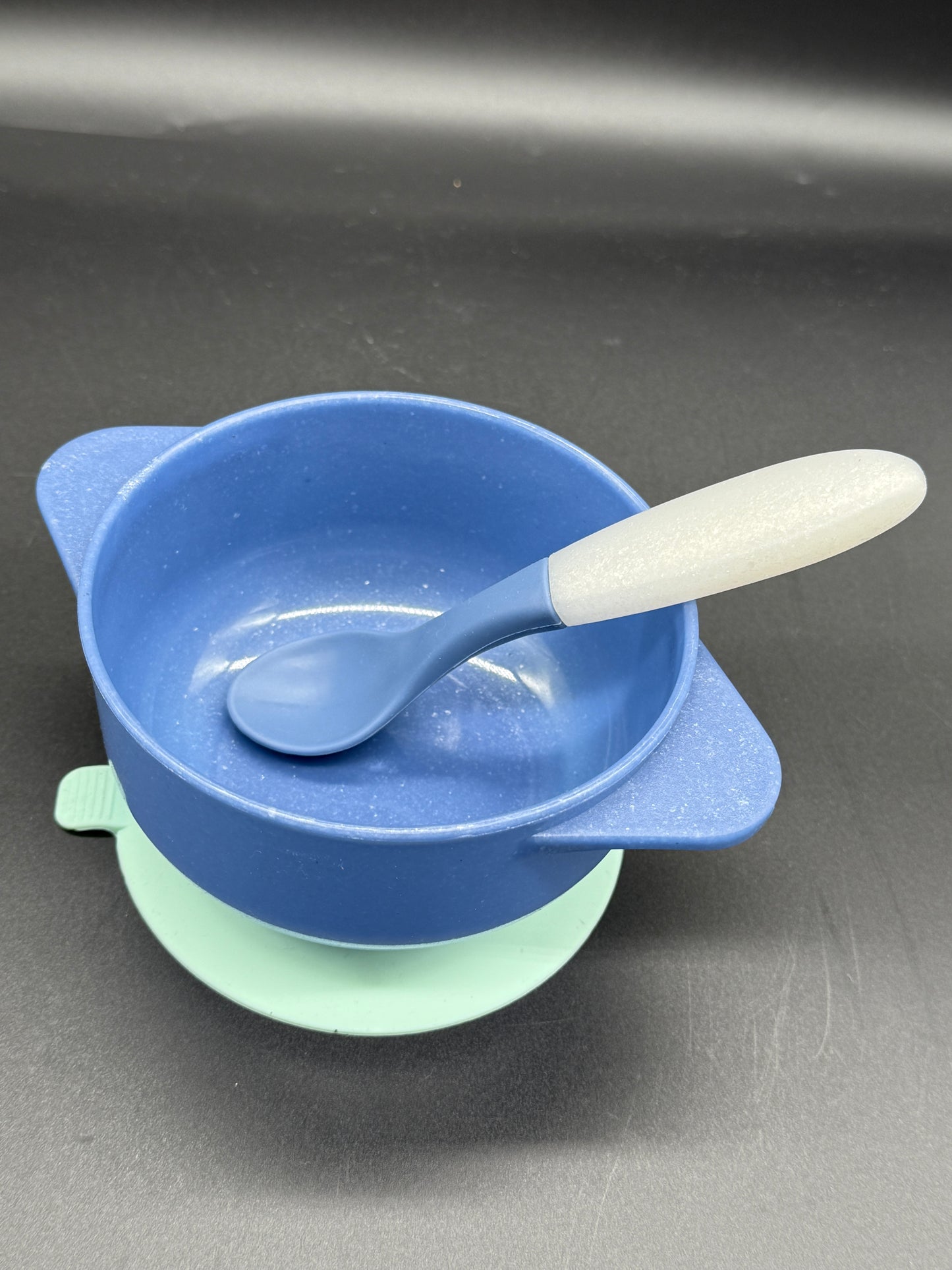 Suction cup bowl for toddler - Blue